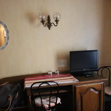 Hotel Marmotel Etoile Paris