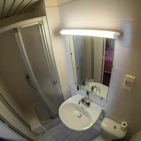 Hotel Marmotel Etoile Paris