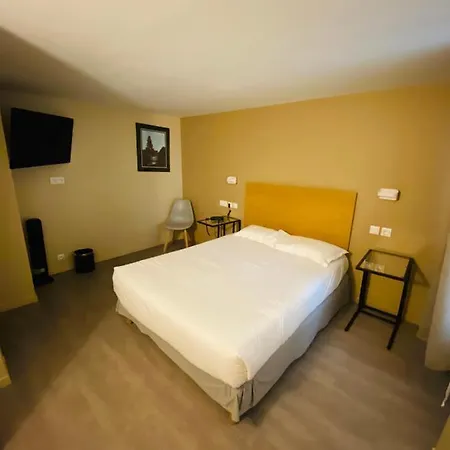 Marmotel Etoile 3* Paris
