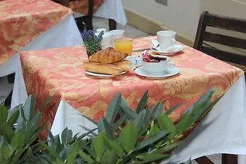 Marmotel Etoile Hotell