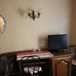 ホテル マルモテル エトワール パリ